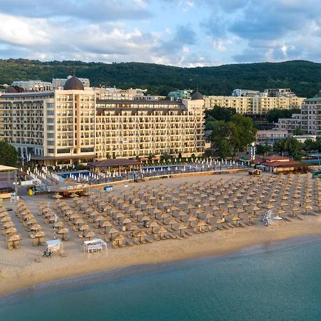 Admiral Hotel Golden Sands Exterior photo The hotel in 2016