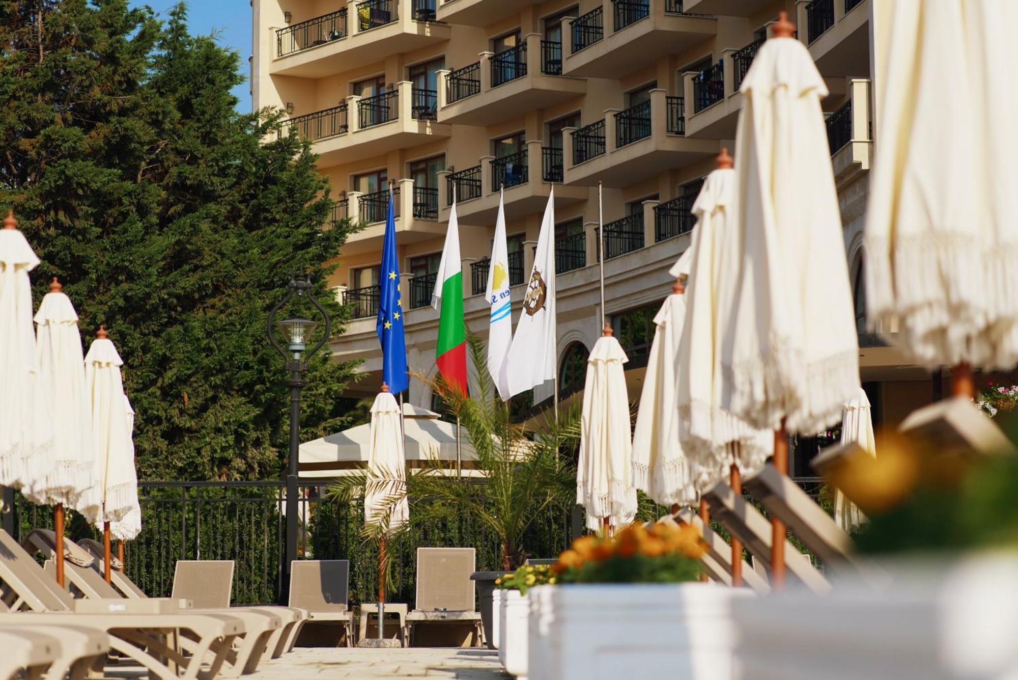 Admiral Hotel Golden Sands Exterior photo